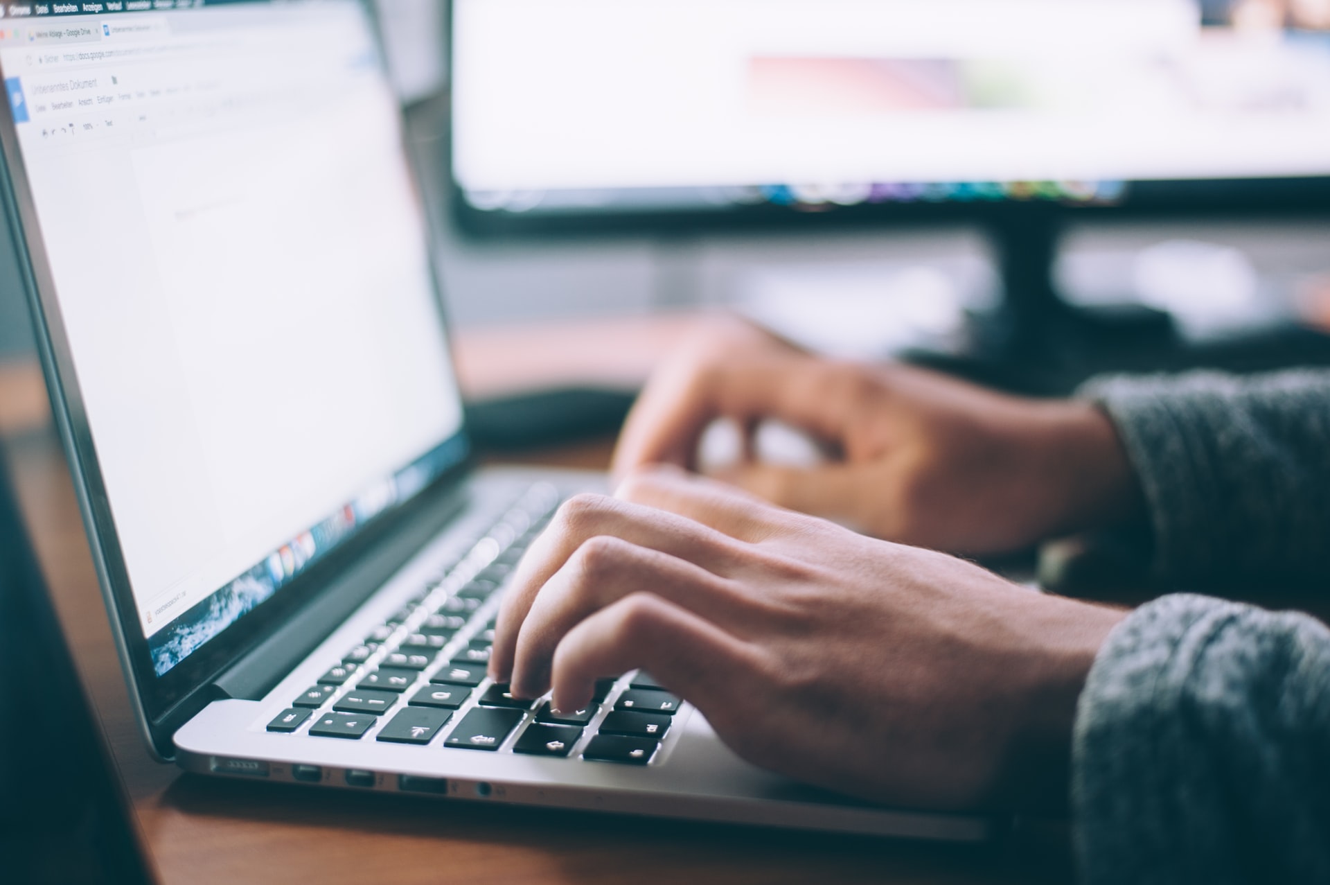 Privacy, Skuola.net al fianco del Garante per conoscere meglio le abitudini dei più giovani