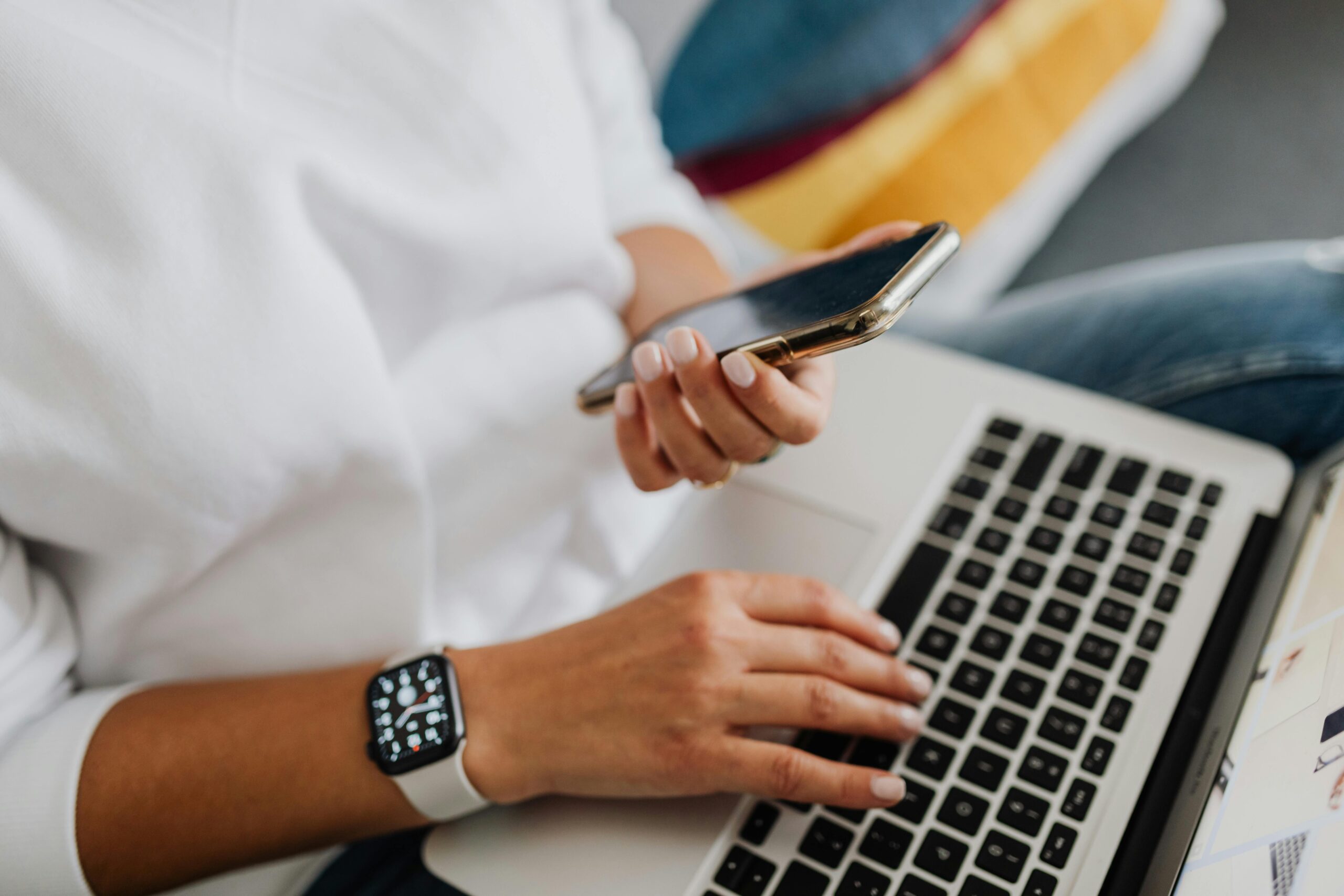 Truffe online, quasi la metà dei nativi digitali ci casca e non è alfabetizzata sui temi finanziari